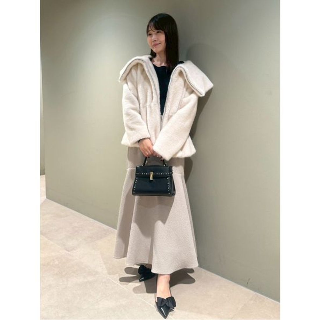 セルフォード CELFORD リュタンビジュースタッズポシェット（M） （IVR