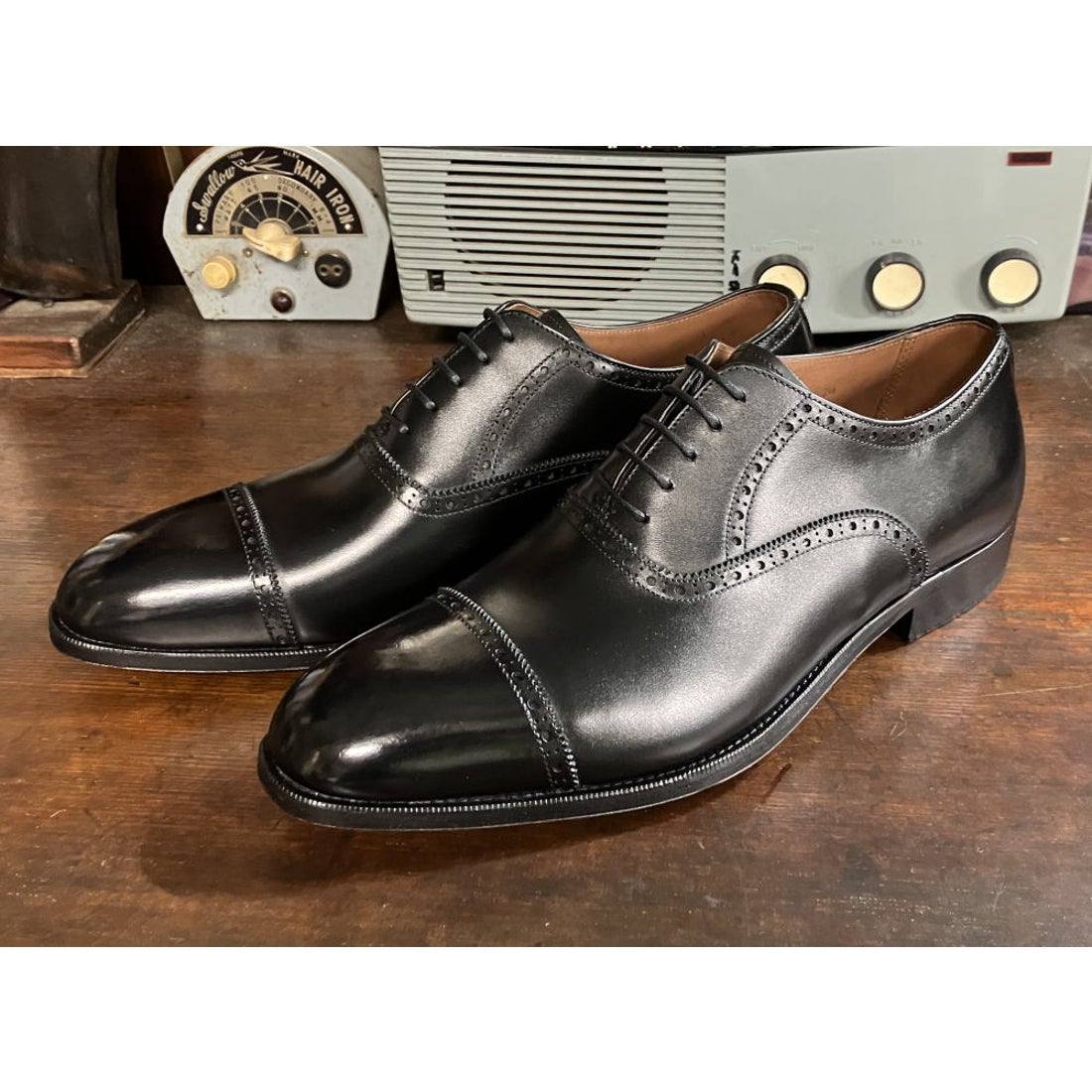 レザーソール 360°フルマッケイ製法 内羽根パンチドキャップトゥ