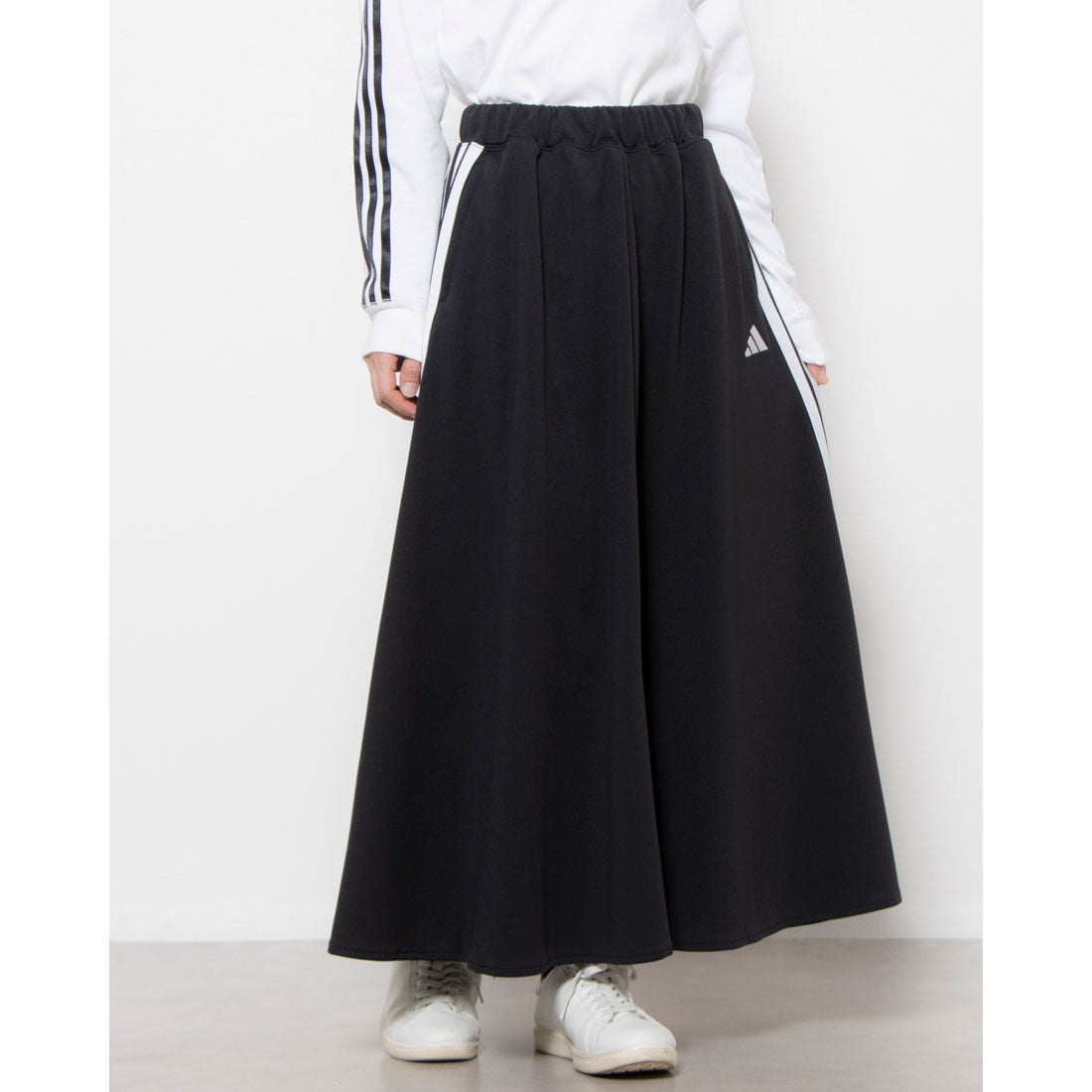 ミッチー。ランバンスポール スカート40 adidasハットおまとめ