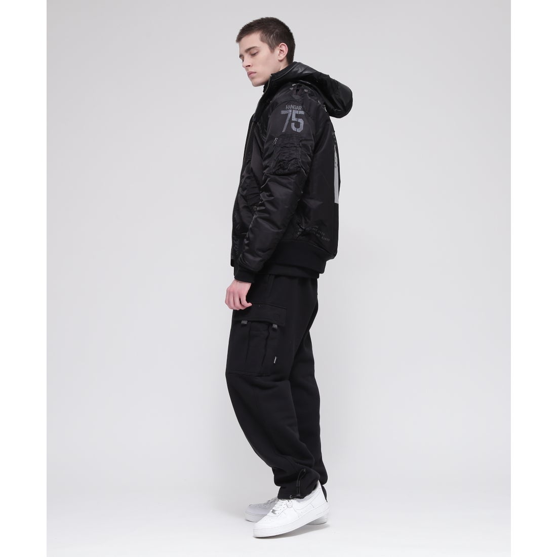 アヴィレックス AVIREX 《WEB＆DEPOT限定》MA－1 REMODEL MARK2/MA－1