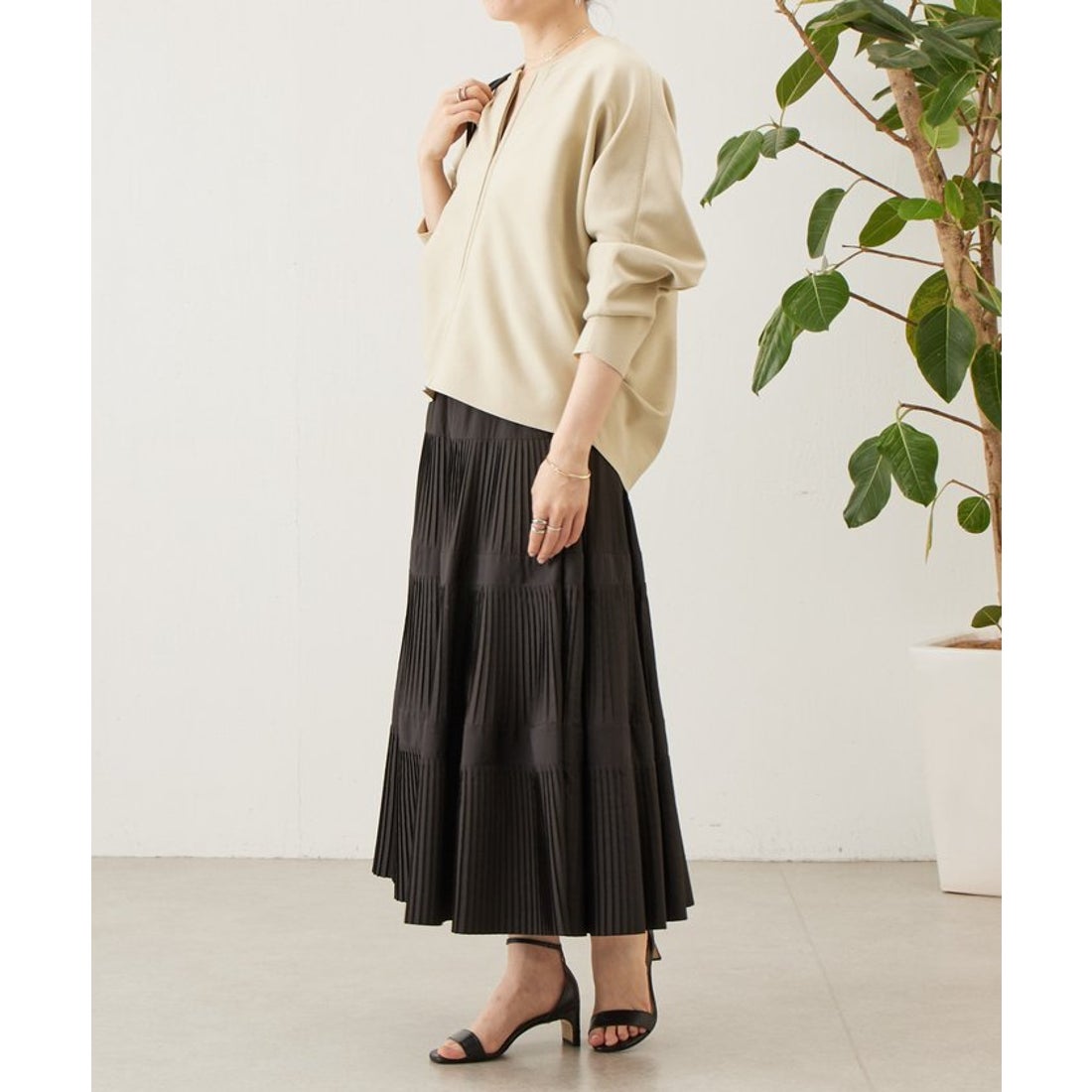 ビアズリー BEARDSLEY プリーツティアードスカート （black