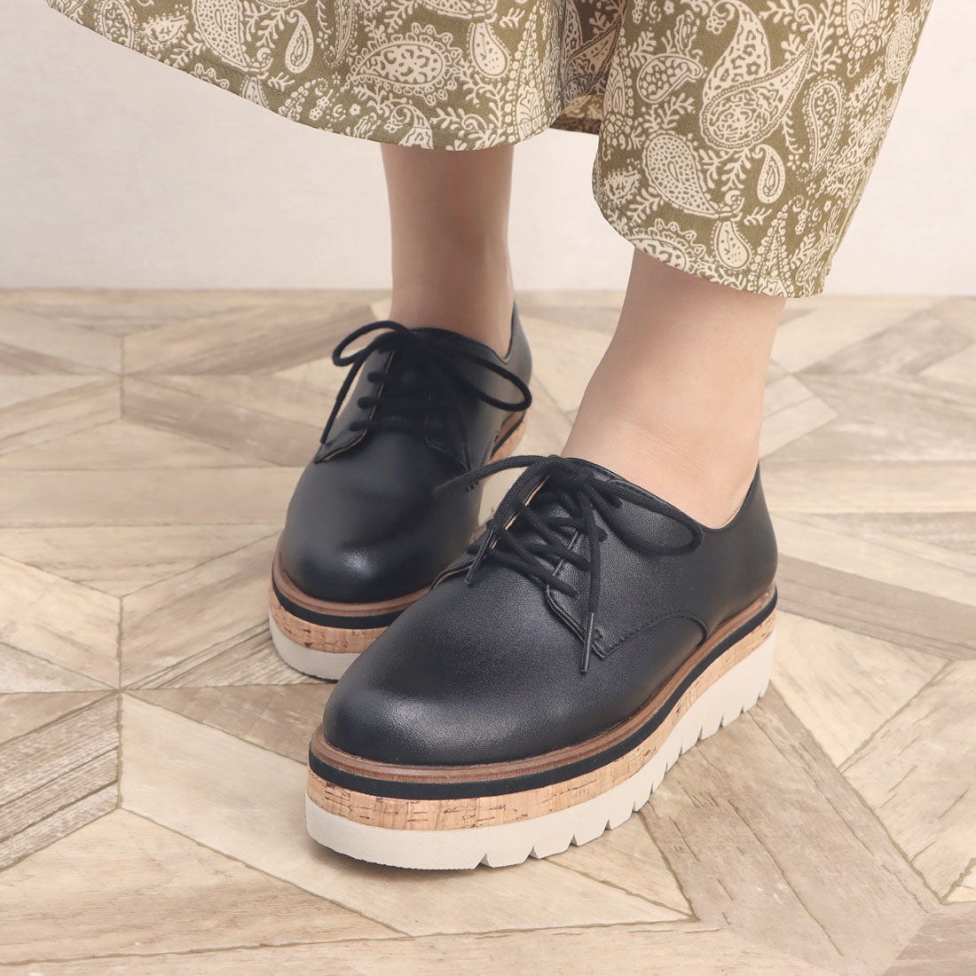 ブソラ bussola 撥水レザー厚底シューズ （ブラック） -waja bazar