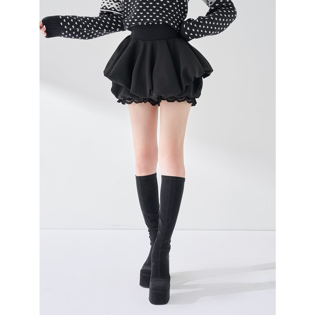 ダーリッチ Darich ボリュームバルーンミニスカート （ブラック） -靴