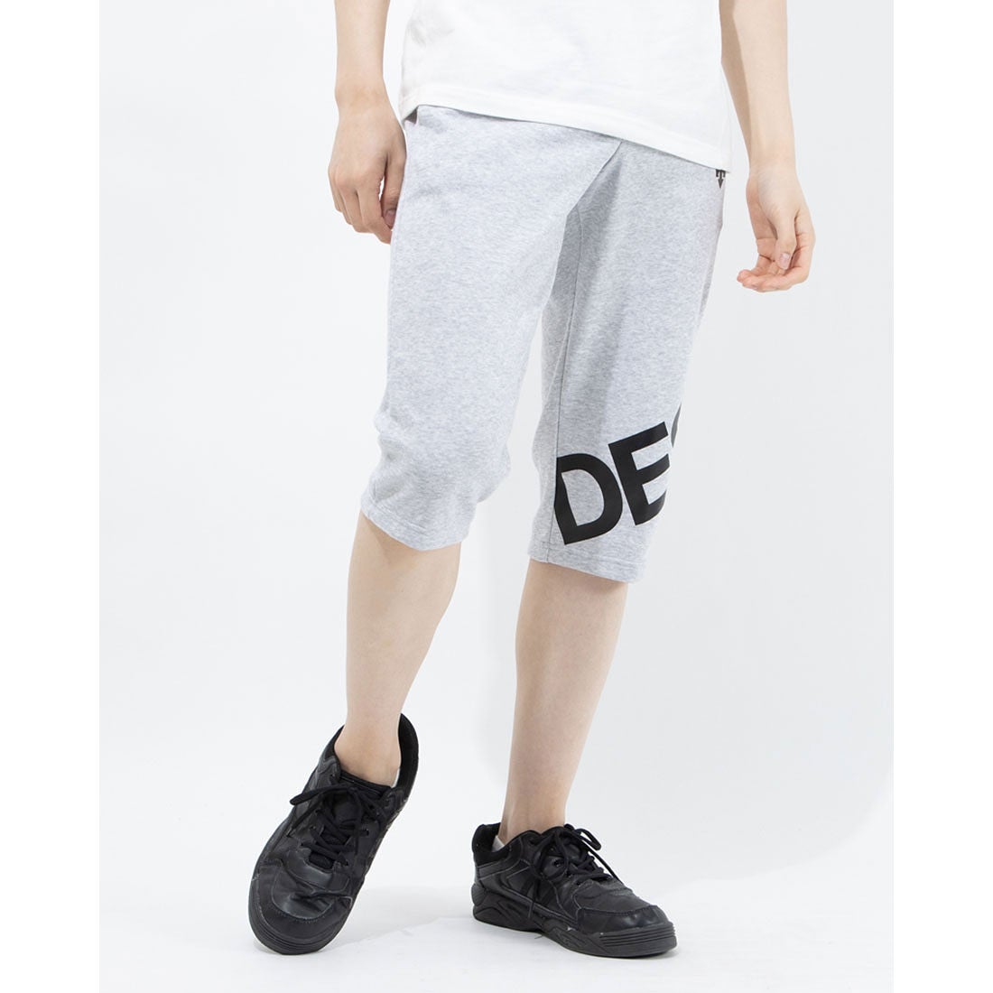 DESCENTE 綿入りハーフパンツ L DWUMJD61（クリーニング済） DESCENTE