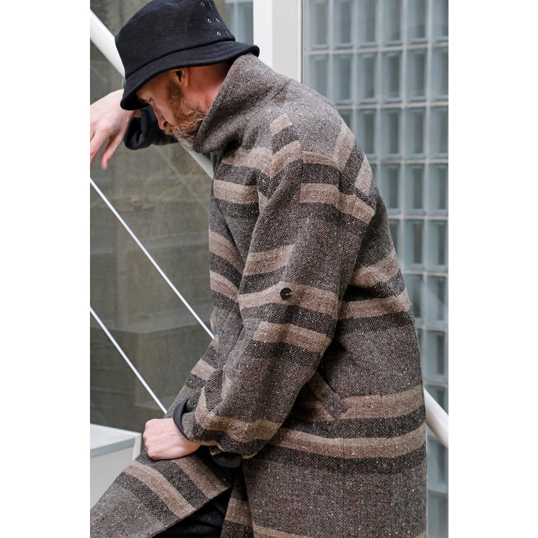 デヴォア DEVOA Hight neck coat striped wool （DARK BROWN） -FASCINATE