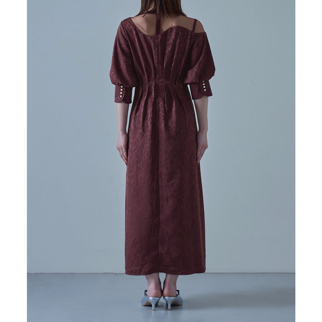 エトル etoll. ミアンダリングウエストタックフレアドレス （ベージュ