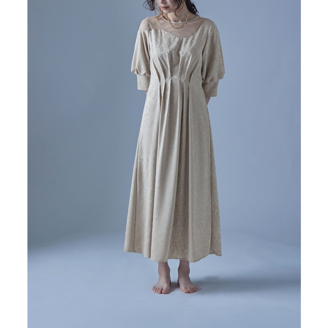 エトル etoll. ミアンダリングウエストタックフレアドレス （ベージュ