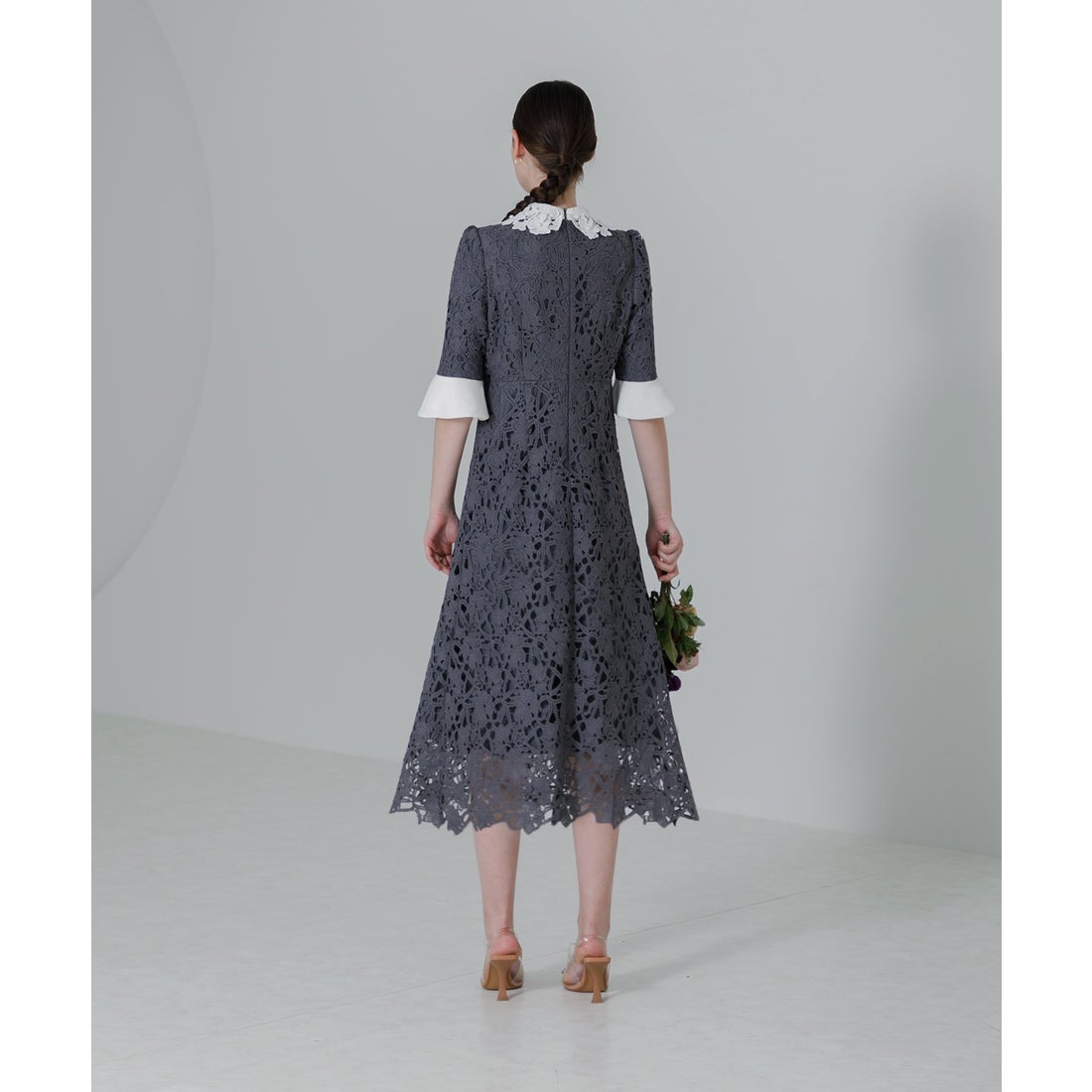 レジャ Leja 花柄レースカラースパンコール刺繍Aラインフレアドレス