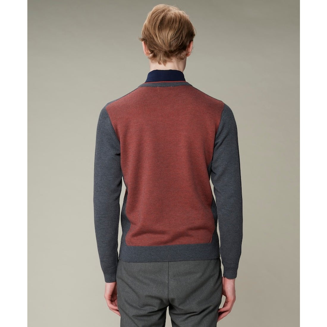 LANVIN SPORT Vネックセーター -デサントストア-DESCENTE STORE-