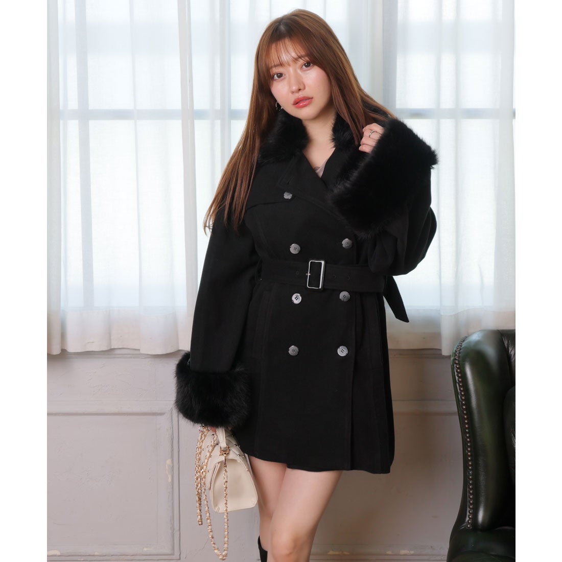 フレアスリーブ ブラックポンチョ 風コートサイズ38 フレアスリーブ