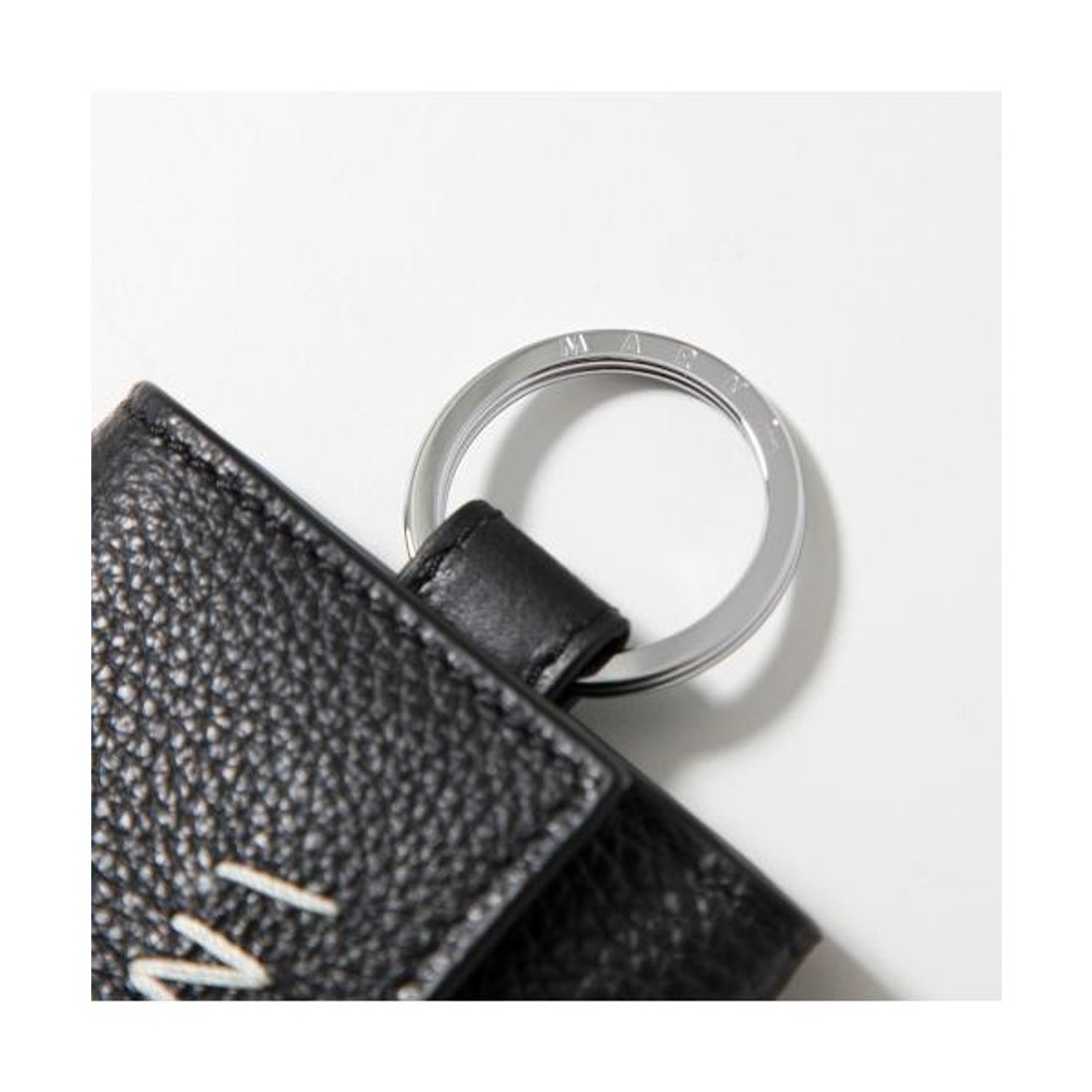 マルニ MARNI MARNI キーケース PCMI0017U2 P6533 キーリング付き