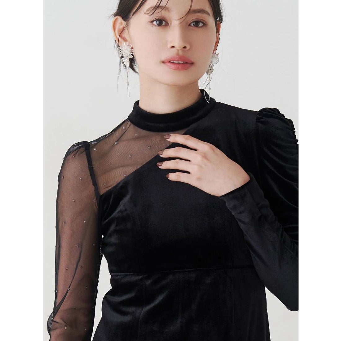 マーキュリーデュオ MERCURYDUO ベロアカットアウトワンピース