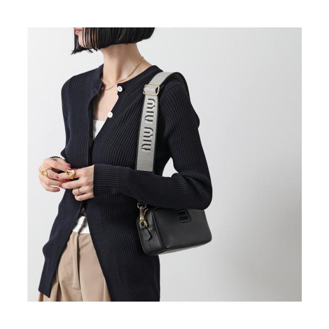 ミュウミュウ Miu Miu MIUMIU ショルダーバッグ 5BH225 2F8K レザー