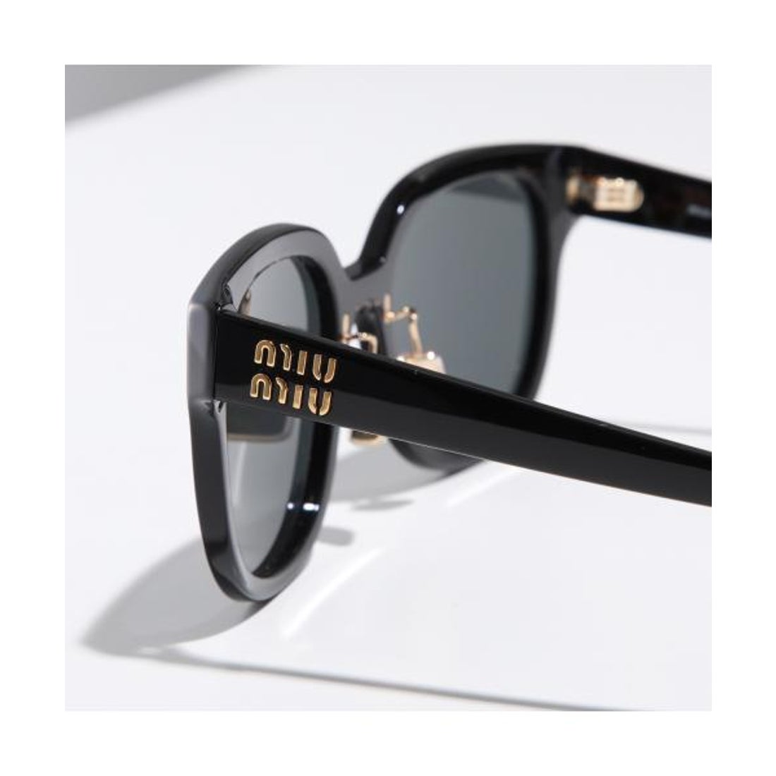 ミュウミュウ Miu Miu MIUMIU サングラス 0MU 01ZS バタフライ