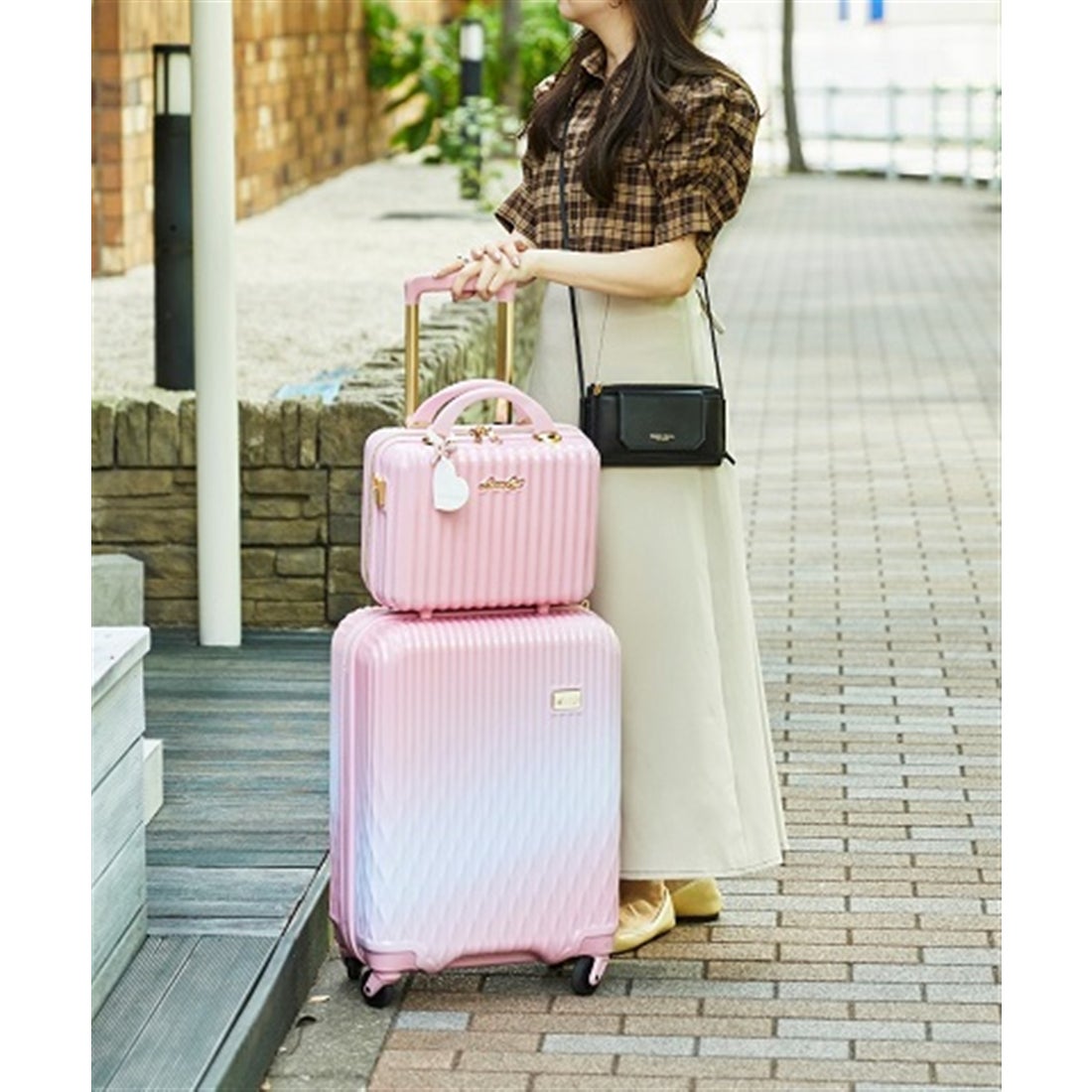 キャリーケース キャリーバッグ マンハッタナーズ ねこ ピンク