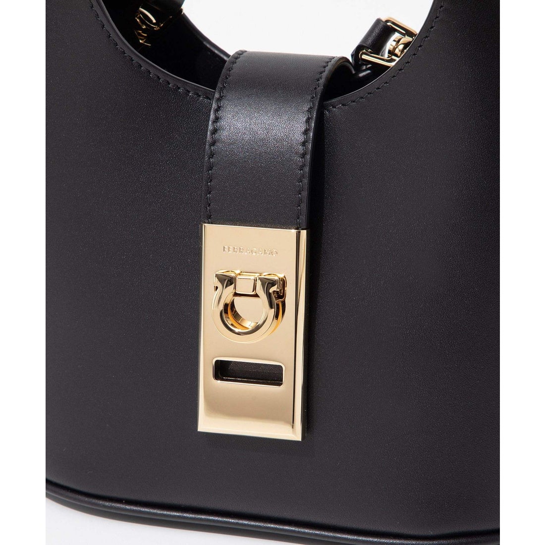 サルバトーレフェラガモ Salvatore Ferragamo ハンドバッグ 213978 764