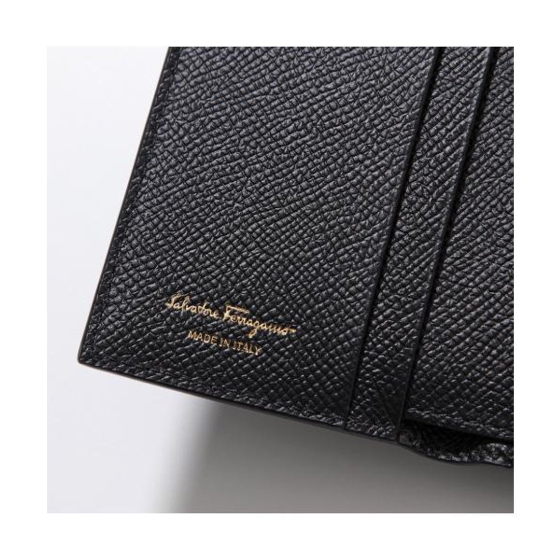 サルバトーレフェラガモ Salvatore Ferragamo FERRAGAMO 三つ折り財布