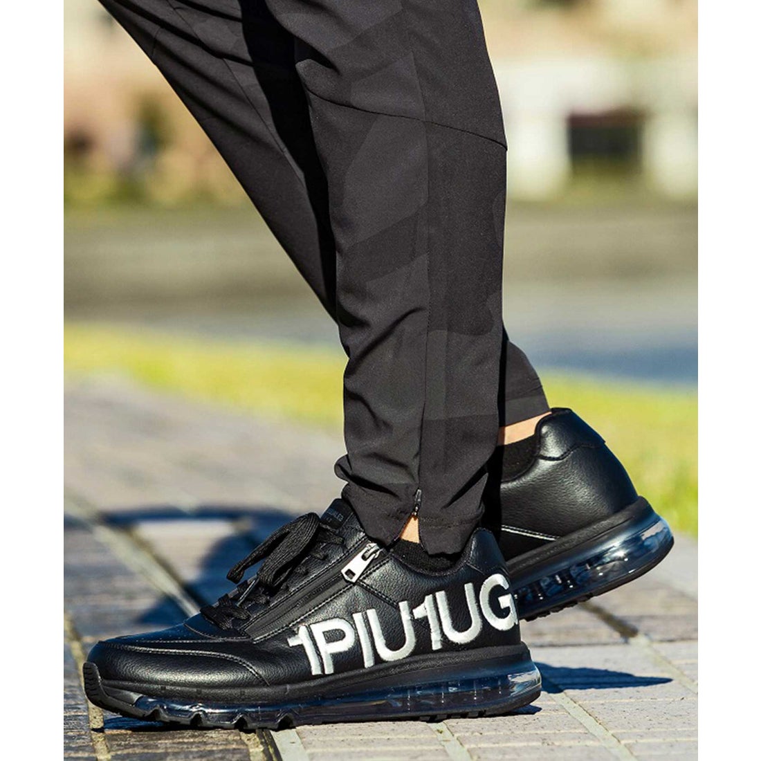 ウノ ピゥ ウノ ウグァーレ トレ リラックス 1PIU1UGUALE3 RELAX