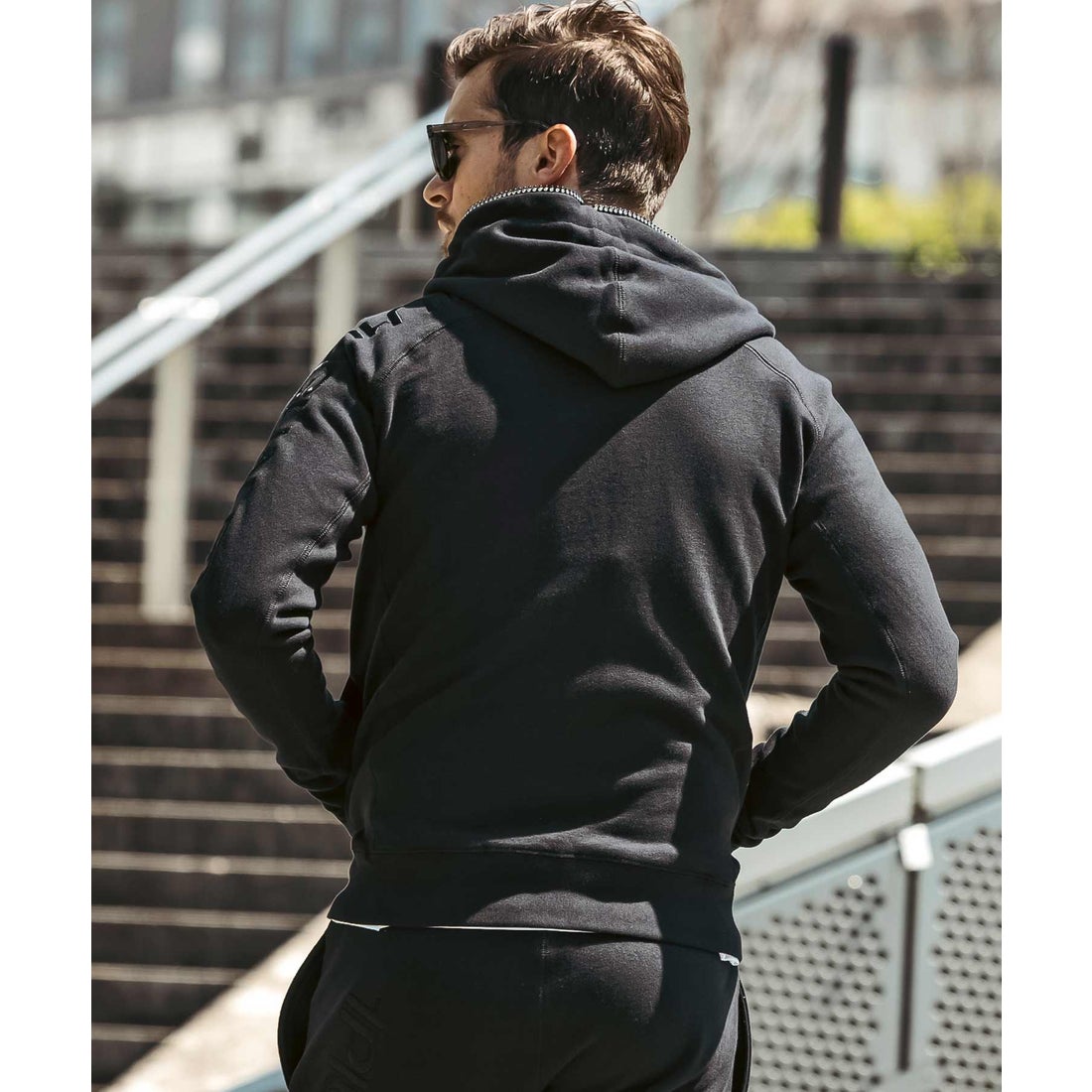 ウノ ピゥ ウノ ウグァーレ トレ リラックス 1PIU1UGUALE3 RELAX