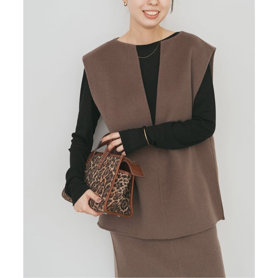 スピック＆スパン Spick & Span ダブルフェイスVネックベスト