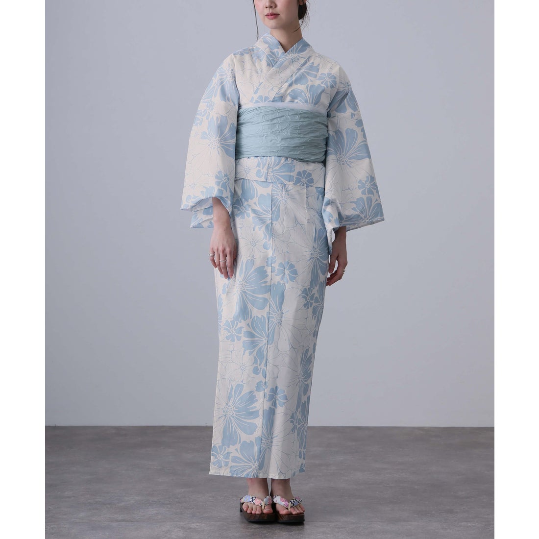プールヴー PourVous 二部式浴衣2点セット（ゆかた・兵児帯） （洋花