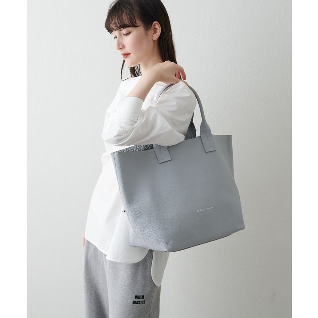 イアクッチ IACUCCI オペラ L CERVO/STAMPA INTERNA （pink