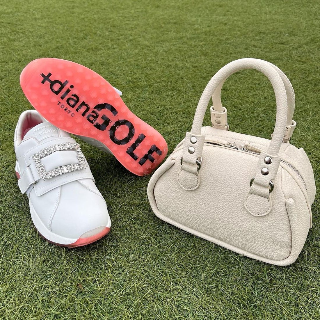 プラスダイアナ ＋diana 【+dianaGOLF】バックル付きゴルフシューズ