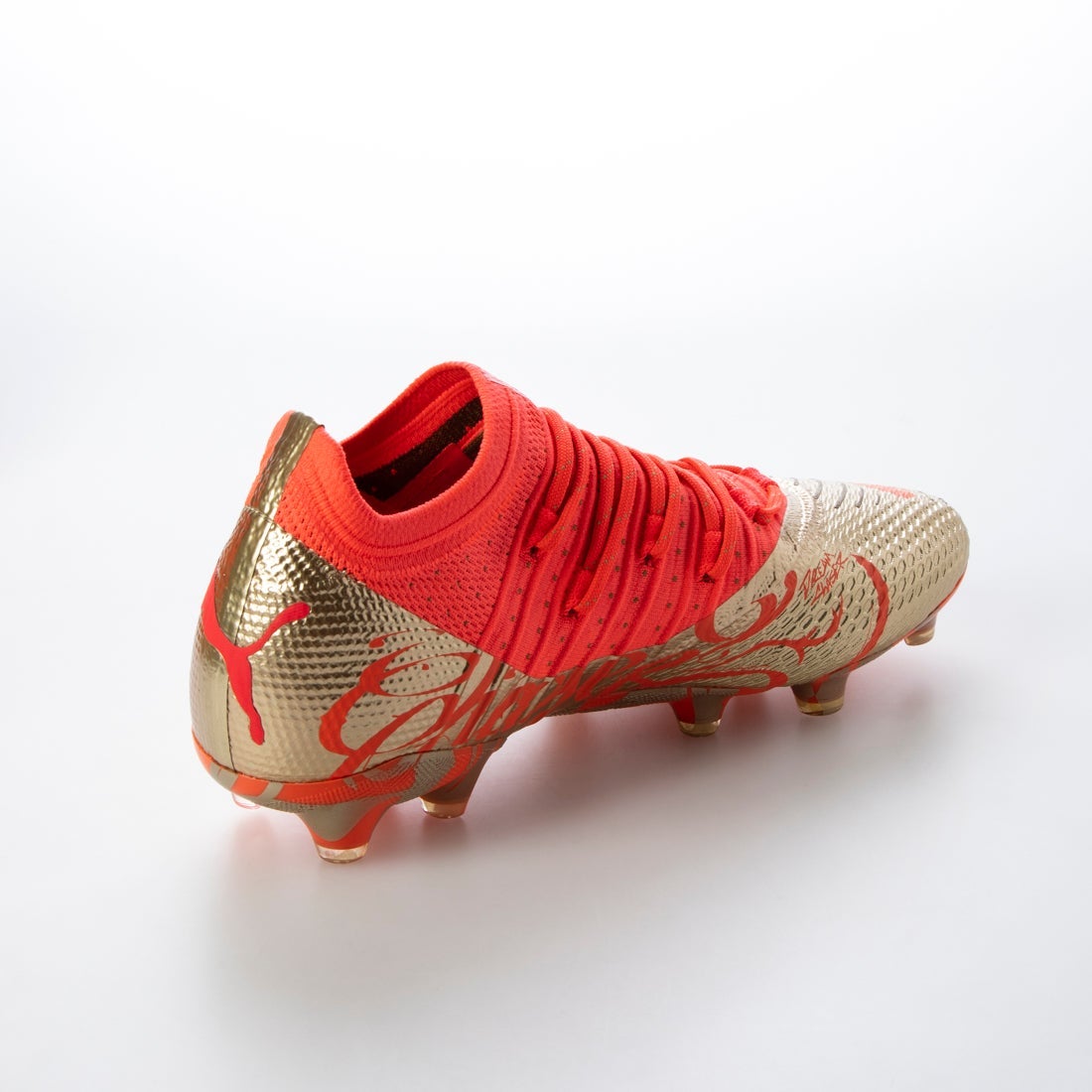 PUMA プーマ フューチャー Z 1.4 NJR FG/AG(ロングパイル)(レッド