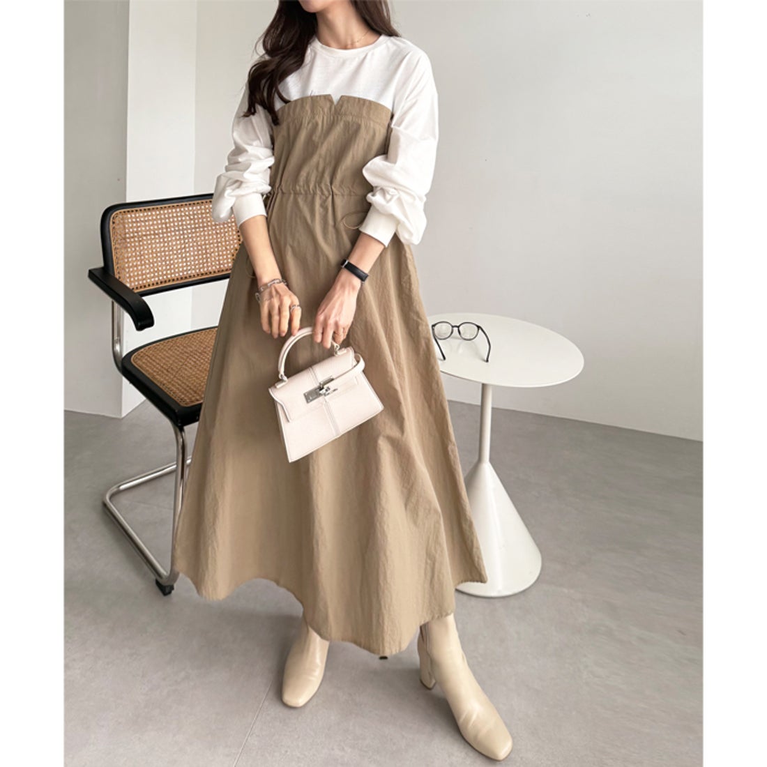 ジーラ GeeRA ビスチェドッキングワンピース （オフ白×ベージュ