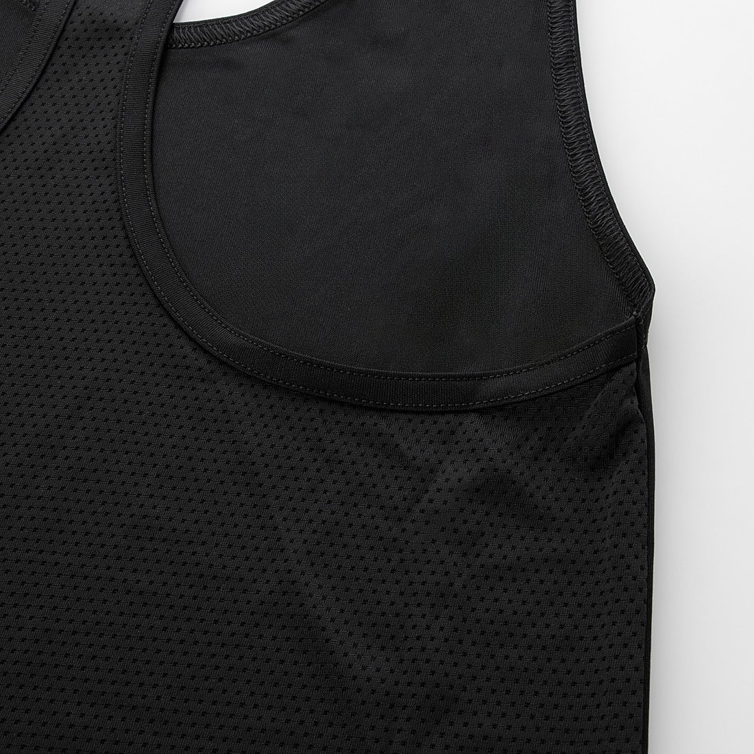 メッシュ タンクトップ / WOR US Mesh Tank（ナイトブラック） -Reebok