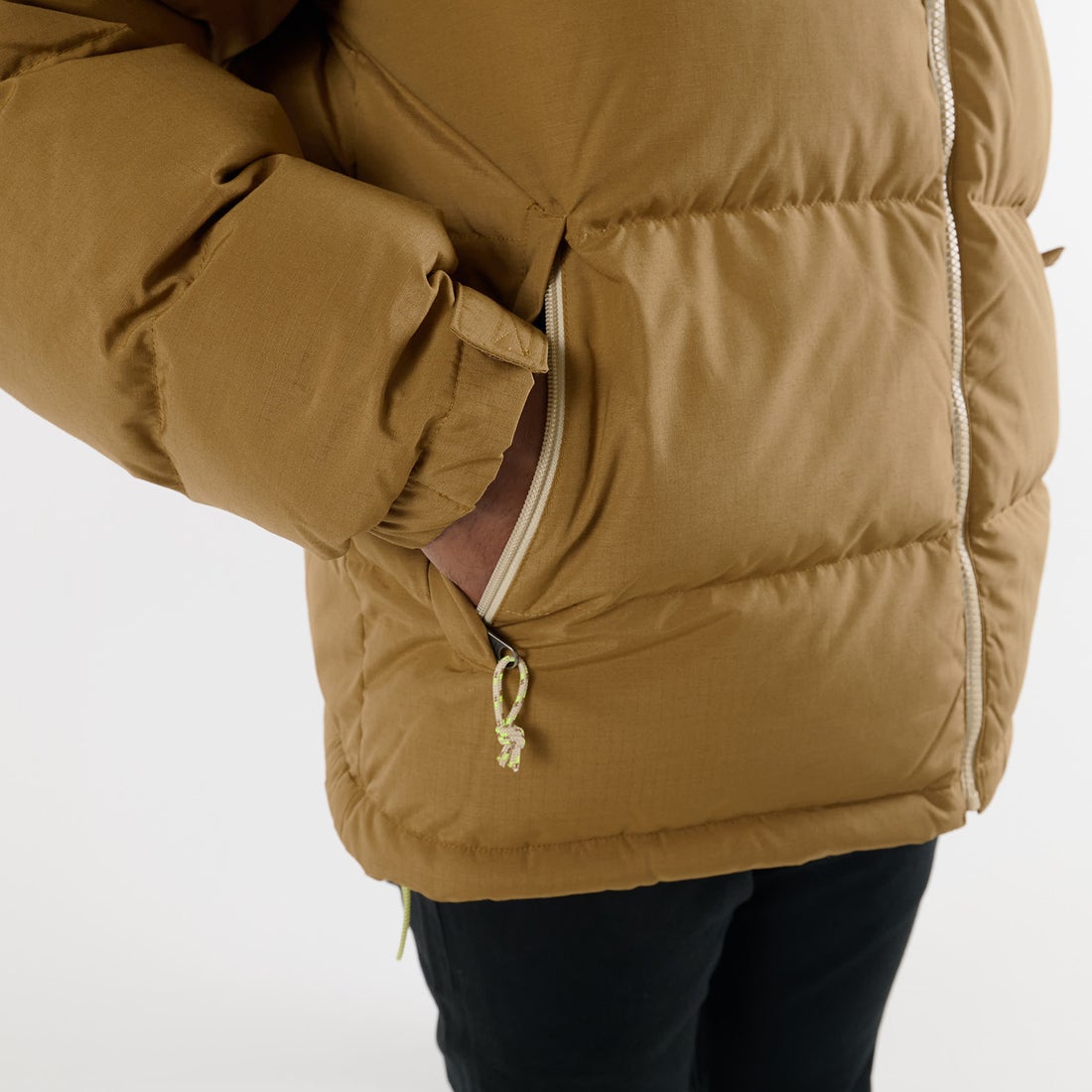 ノースフェイス THE NORTH FACE ダウン ジャケット ヌプシ アウター