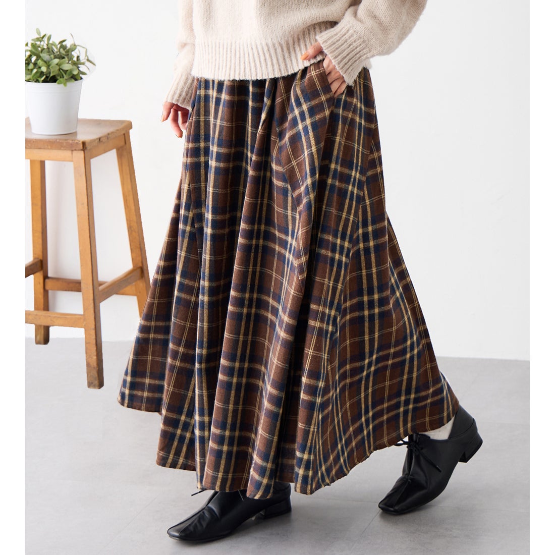 ヴィオラ エ ヴィオラ Viola e Viola ふんわりチェック柄フレアー