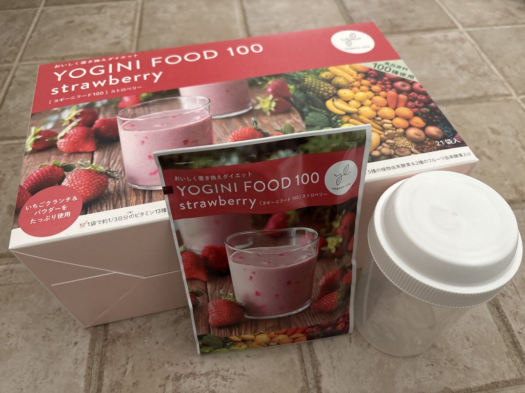 YOGINI FOOD 100 cacaoとstrawberry 各1箱 YOGINI FOOD 100 cacaoと