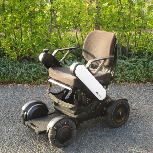 WHILL 電動車椅子 | 次世代型モビリティ - SQUARE Mobility – SQUARE