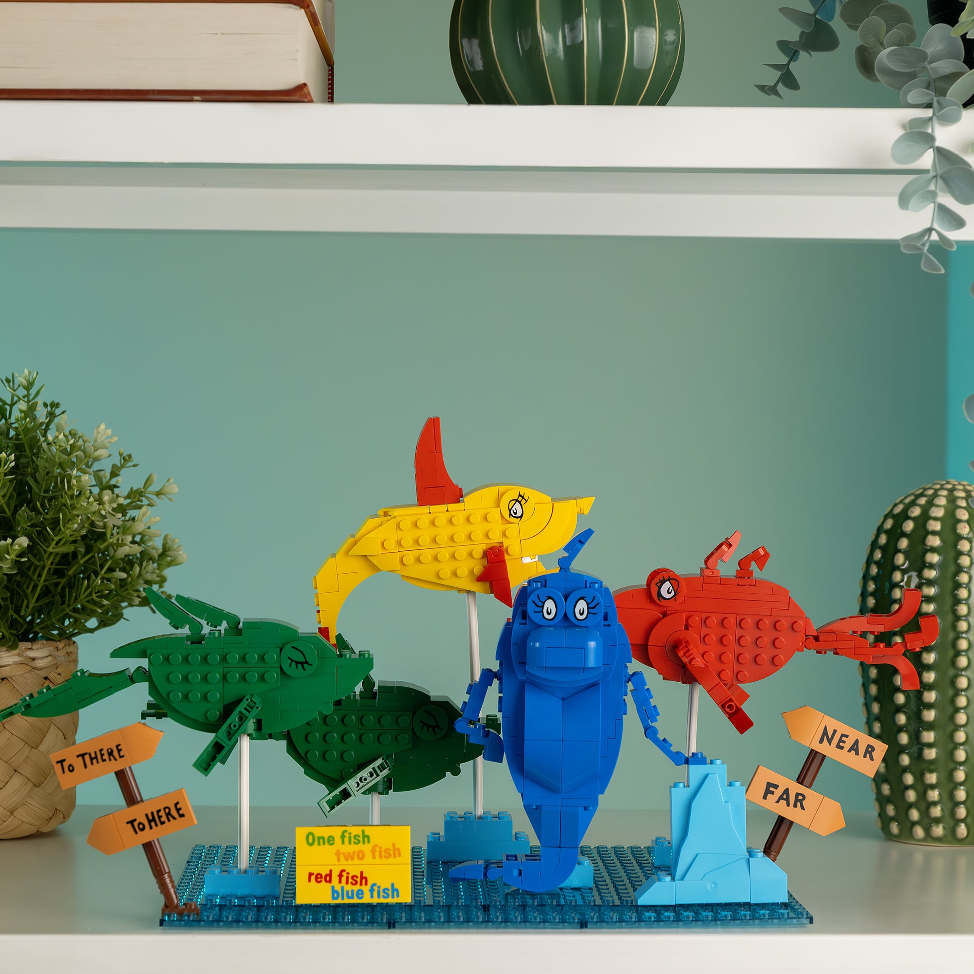 Brickcraft x Dr. Seuss One Fish Two Fish Brick Building Set