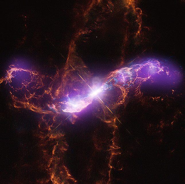 みずがめ座R星」多波長観測で捉えられた性質や構造