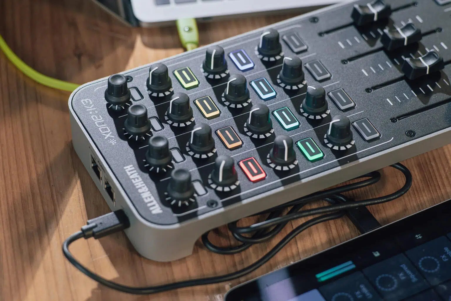 Allen & Heath Xone:K3 | DJ Controllers | Soundium