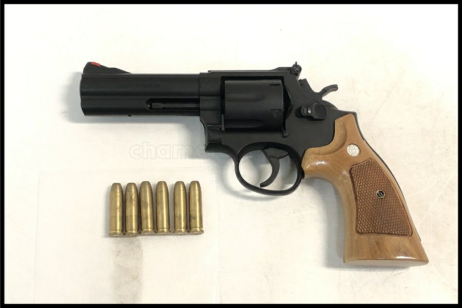 東京)マルシン S&W M586 4インチ HWモデルガン 木製グリップ