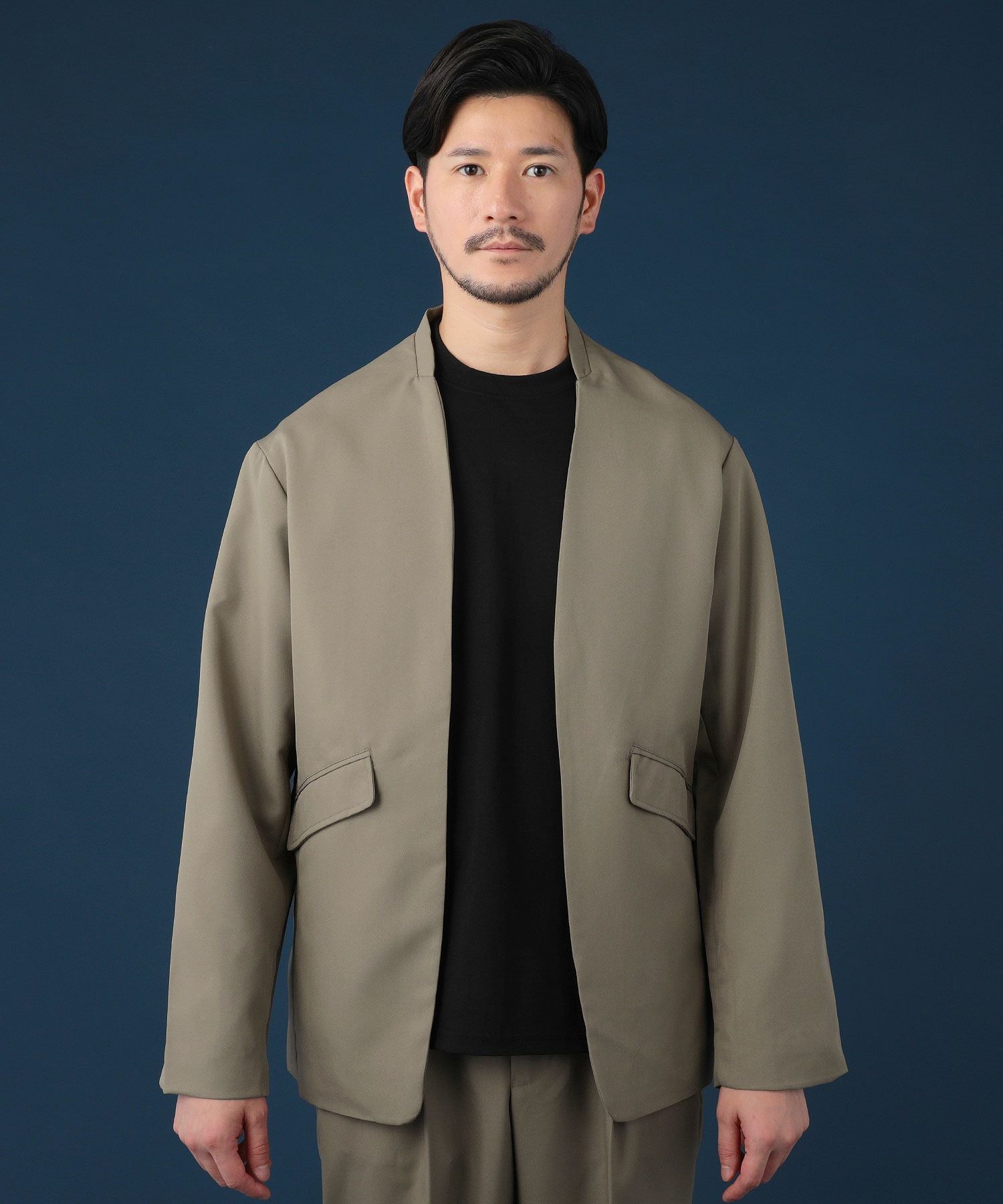 上下2点セット】ポリトロノーカラージャケット＆テーパードパンツ