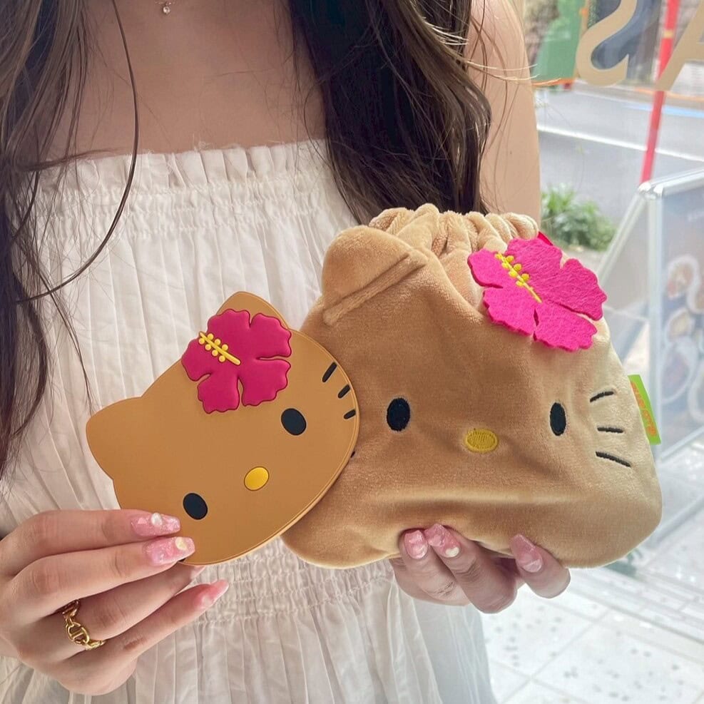 付録レビュー】売り切れ続出中！「日焼けハローキティ」の巾着ポーチ