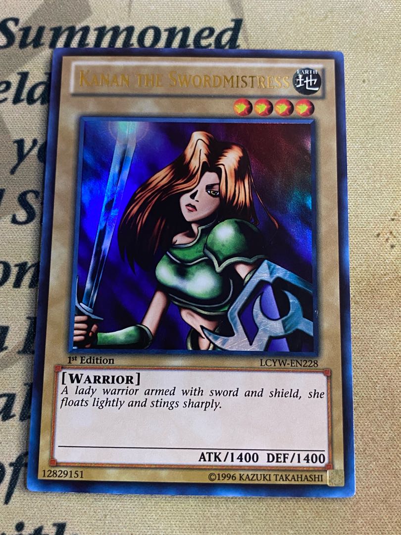 遊戯王】女剣士カナン 復刻 ウルトラレア 遊戯王 女剣士カナン 復刻版