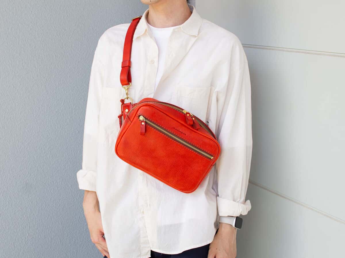 赤と青の鞄たち |analogico（アナロジコ）