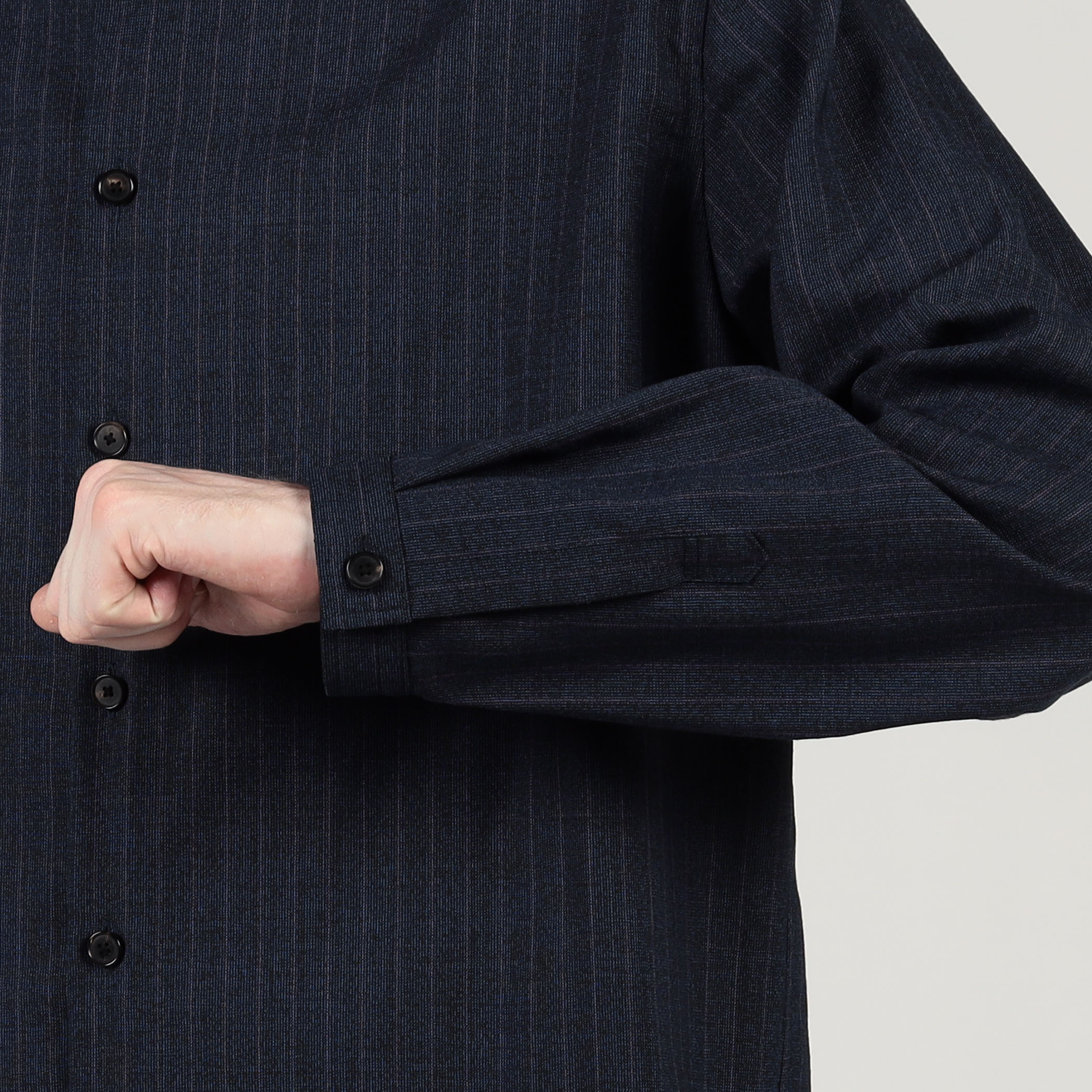 別注】The CLASIK MINIMAL COLLARLESS SHIRT｜トゥモローランド 公式通販