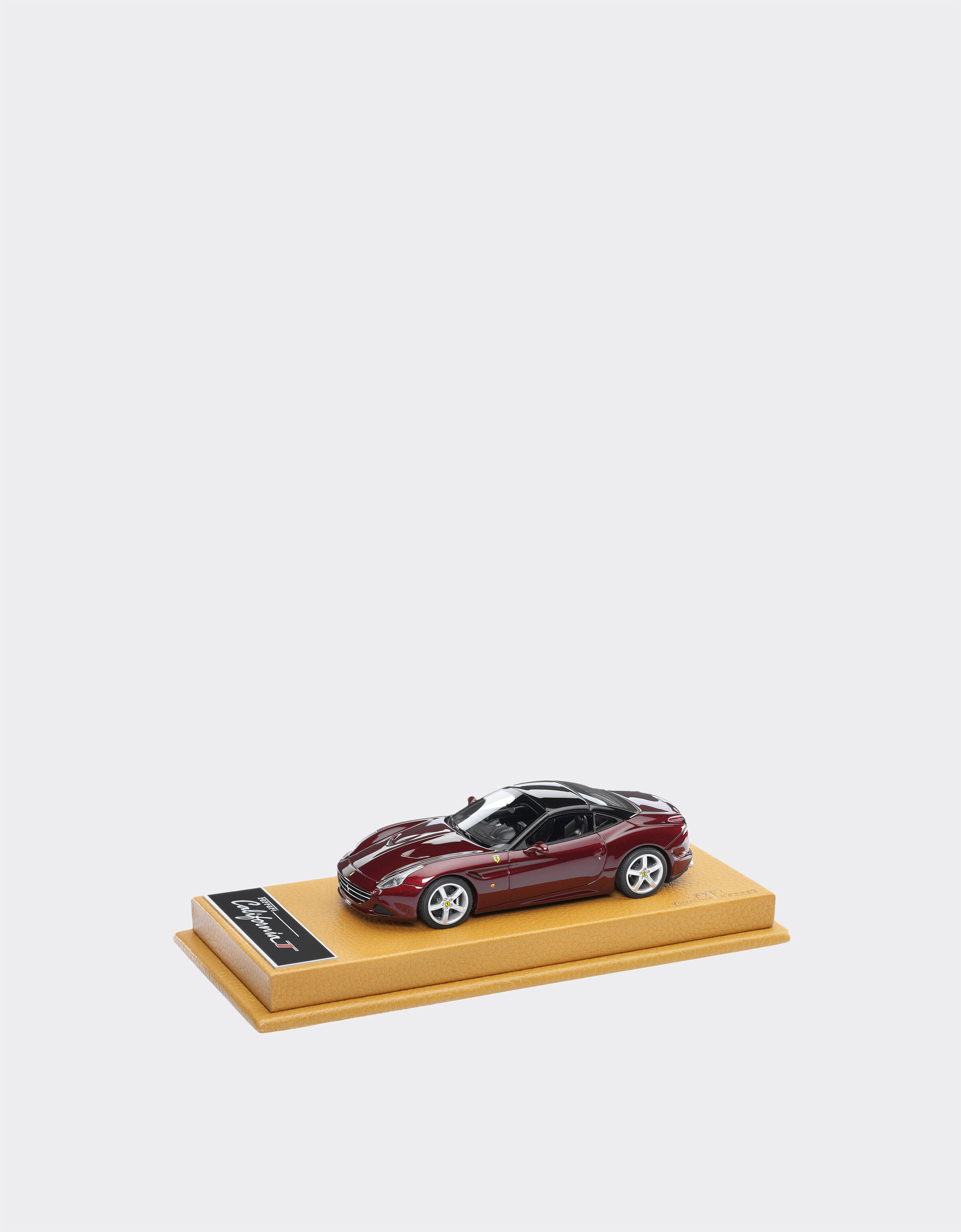 Ferrari California T 1:43 scale model in Red | Ferrari®