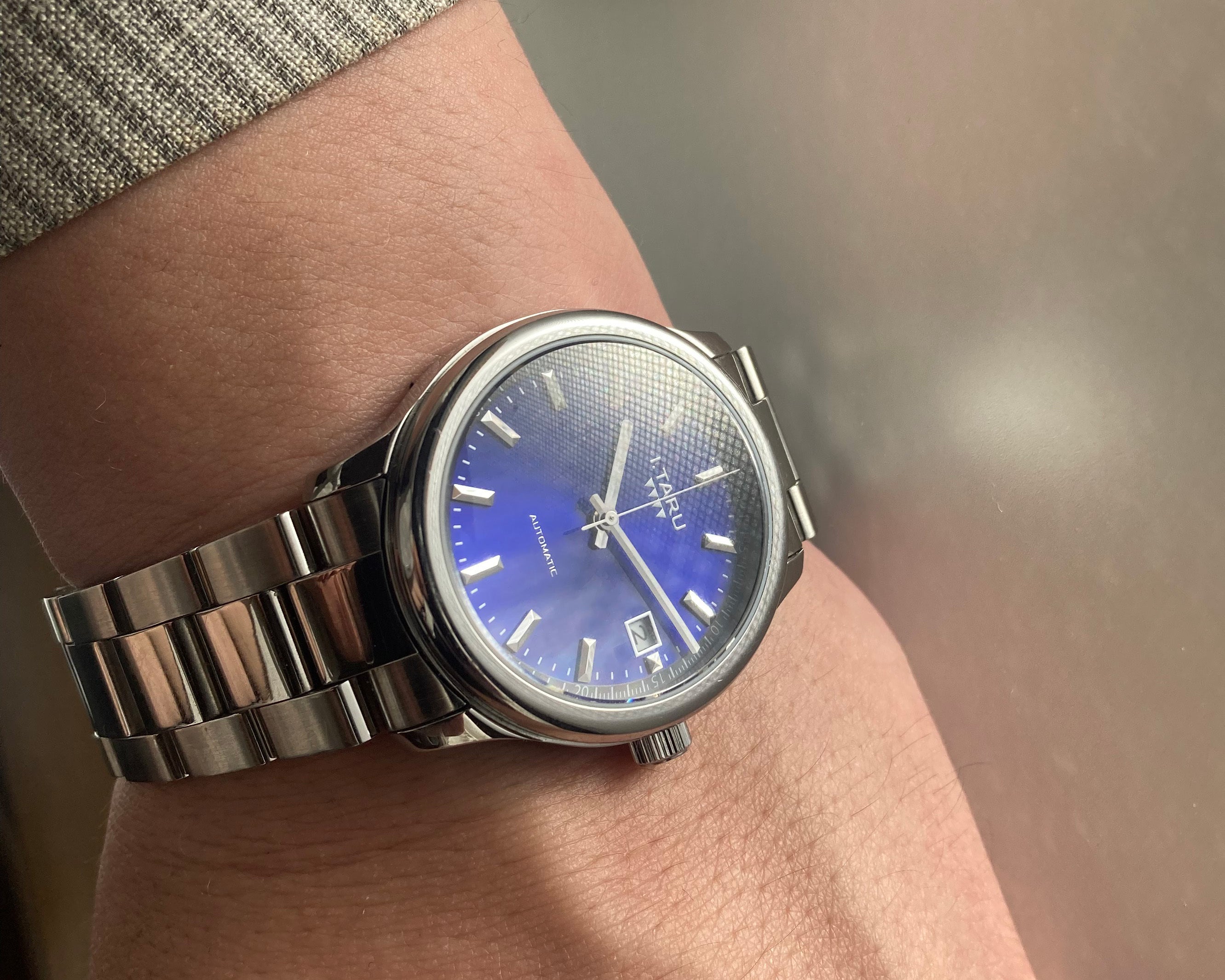 自分の価値を高める、入門機械式ビジネス腕時計「I.TARU（イタル