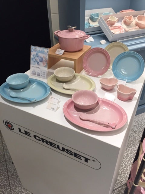 ルクルーゼ パリシリーズ☆ | Puke ho'omana'o