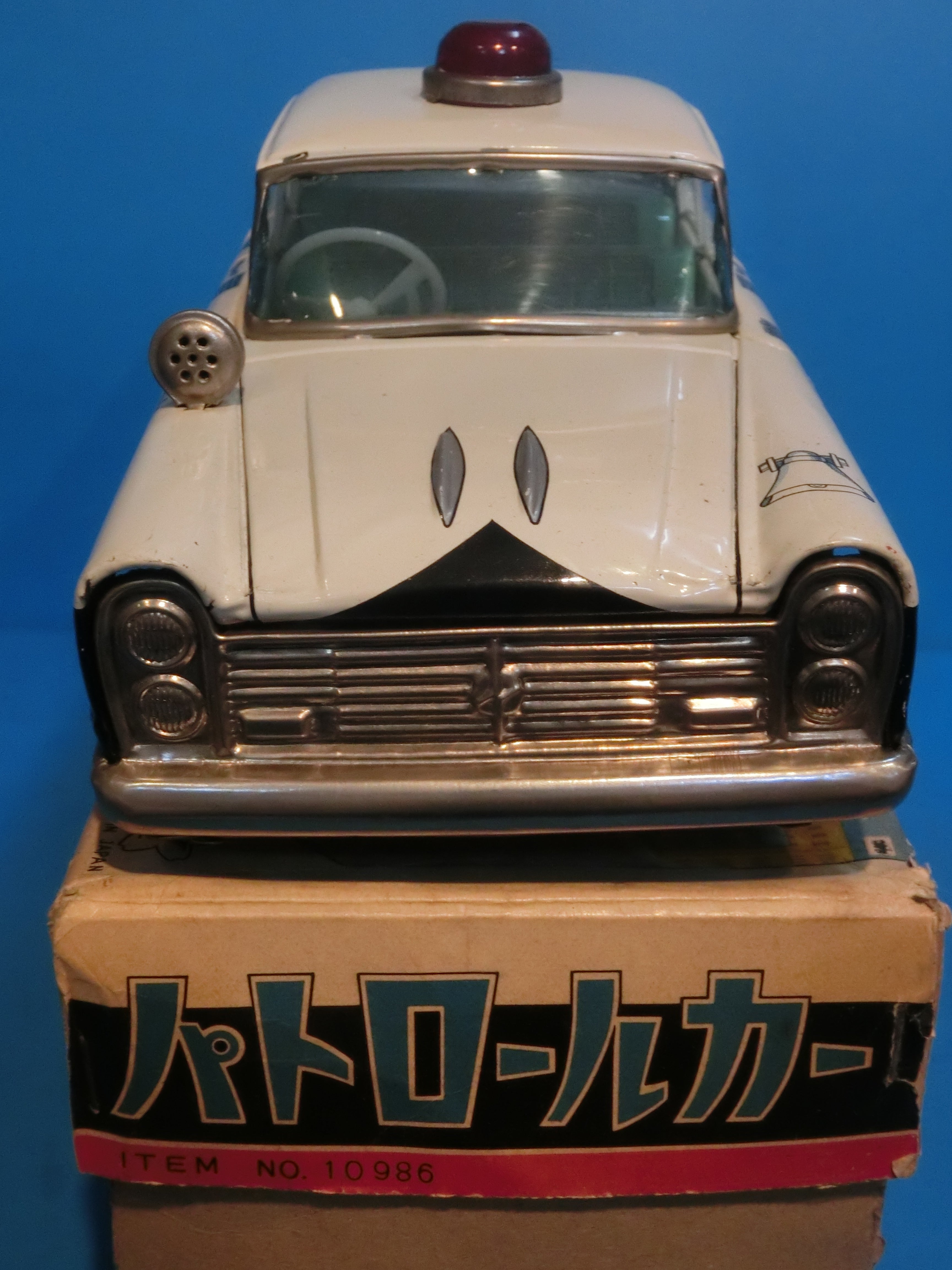 ☆米澤玩具(ヨネザワ) 1960年縦目のセドリック ～ ブリキ自動車