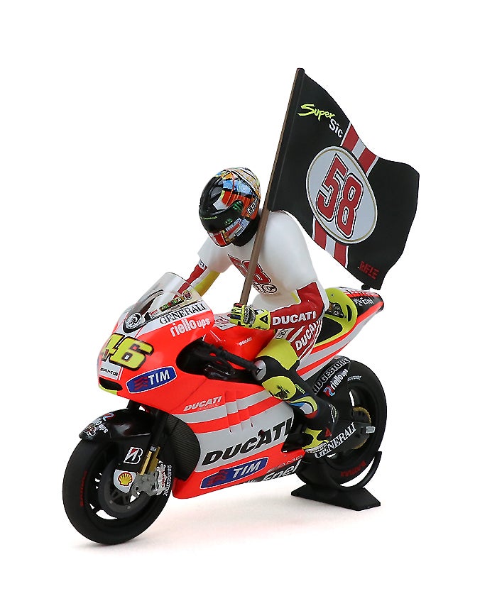 バレンティーノ・ロッシ ドゥカティ時代バイクモデル、フィギュア 新作