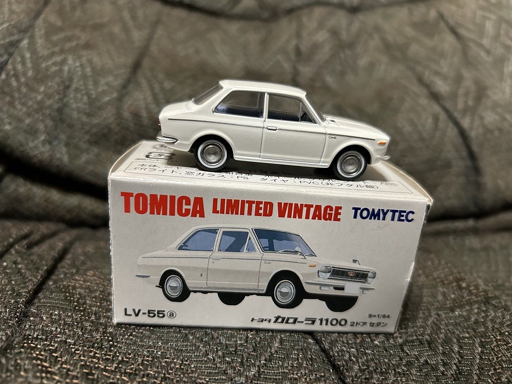 Tomytec 55週年 限定ヴィンテージ 1966 トヨタ カローラ KE10 Tomica