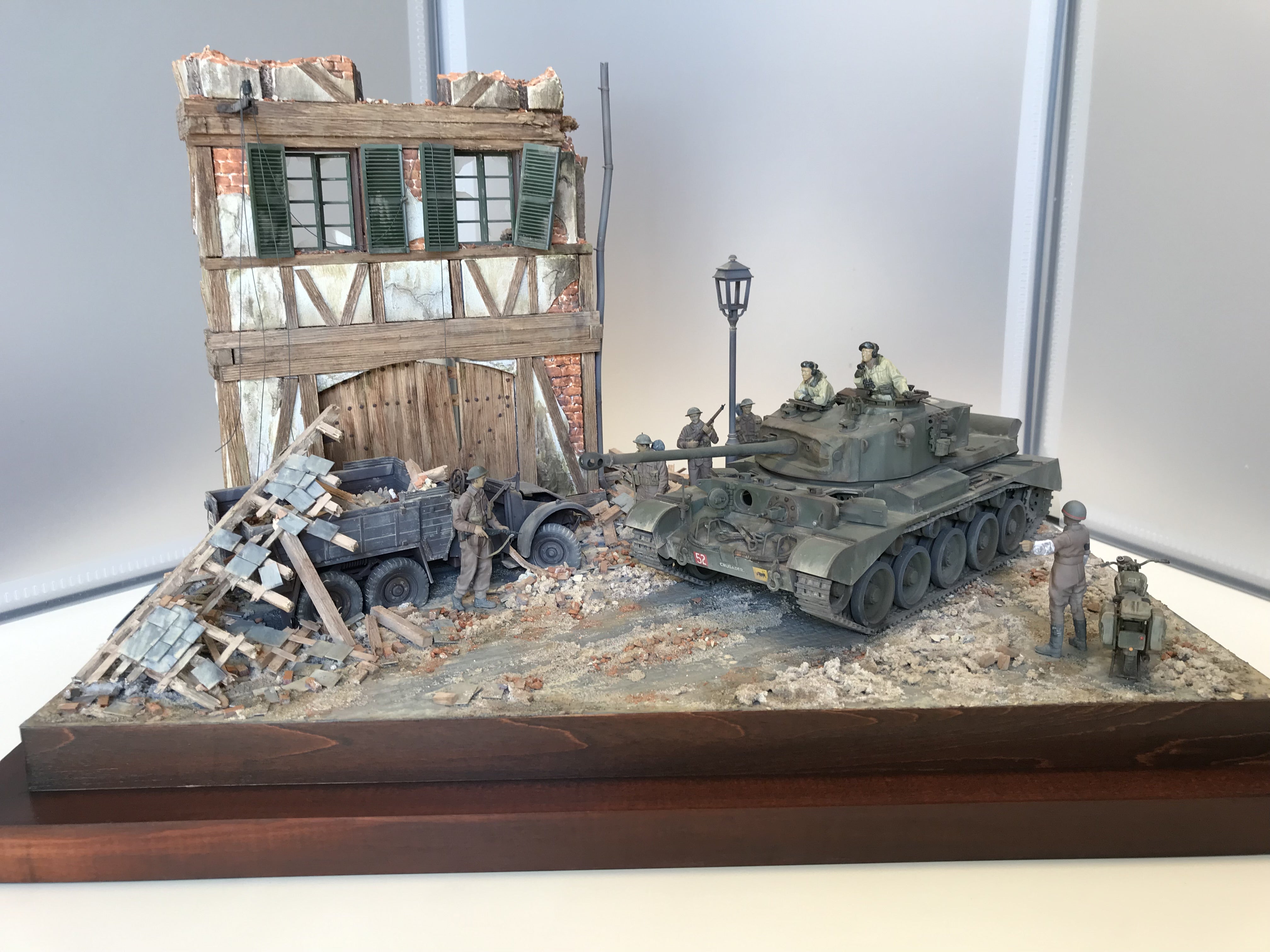 タミヤ1/35市街地戦車ジオラマ作り方diorama | プラモデルとジオラマを